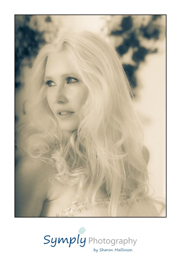 OLYMPUS DIGITAL CAMERA MMOS003 Mentor Me on Steroids for Lincolnshire Portrait Photographer